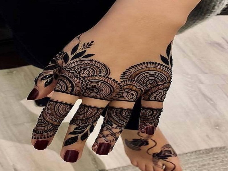 50+ mehnadi designs ideas | Khafif mehndi design, Mehndi designs front  hand, Basic mehndi designs