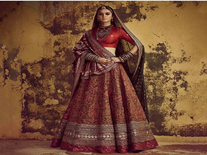 Rajasthani lehenga~ | Bridal lehenga choli, Bridal couture week, Bridal  lehenga