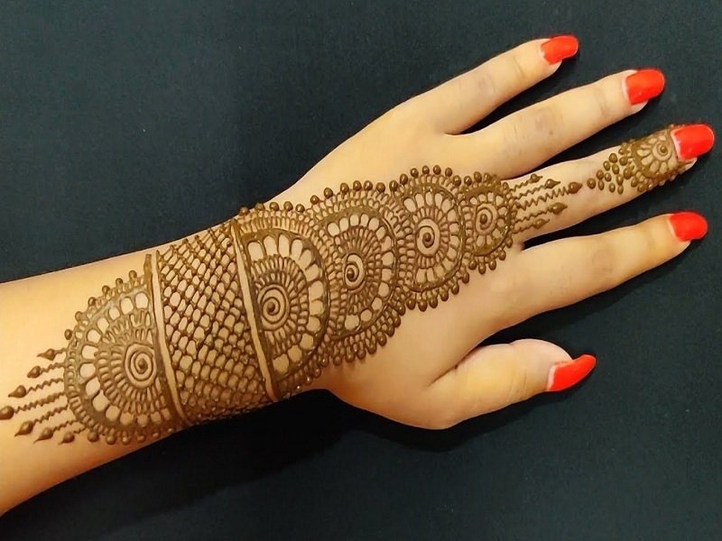 50+ Back Hand Mehndi Designs for Weddings and Festivals