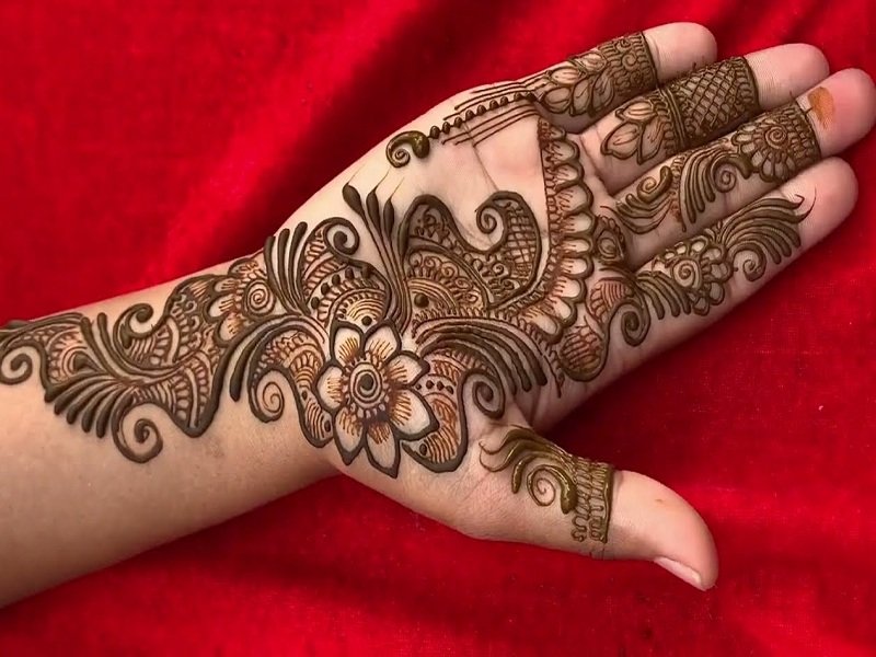 Gol Tikki Mehndi Design l Mehndi Design For Navratri l Easy Mehndi l Karwa  Chauth Mehndi Design - YouTube