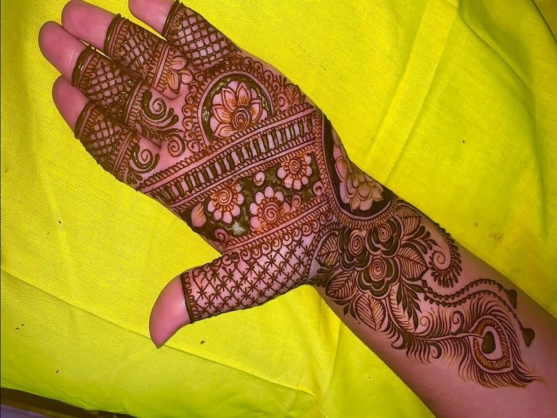 5 Quick and Easy Mehndi Designs for the Front of the Hands | Alippo-hangkhonggiare.com.vn