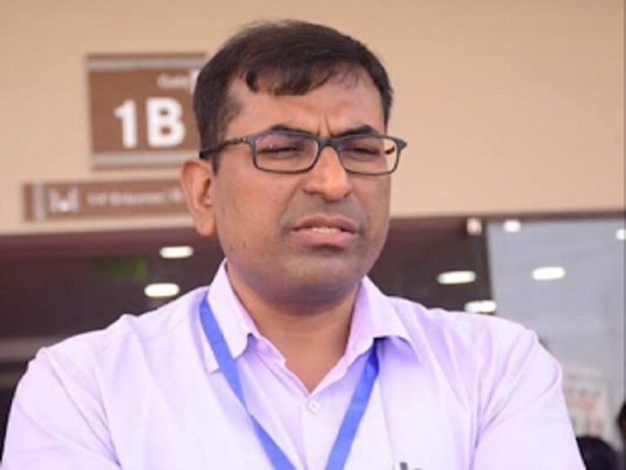 Kumar Ravi